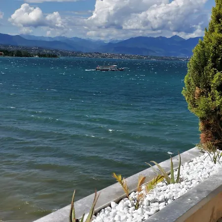 Tra Cielo E Lago - Gerale H&B Desenzano del Garda Buitenkant foto